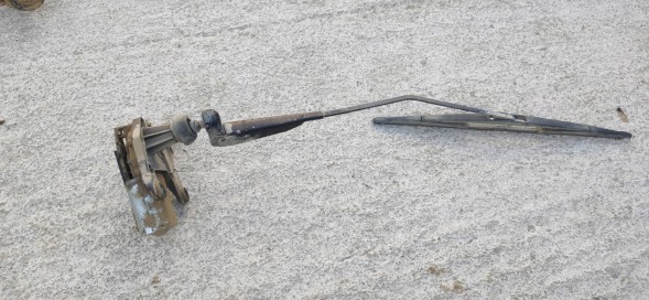 Renault OE 8200145486 Двигун склоочисника r влучний ii задній