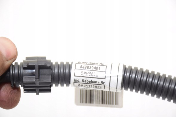BMW OE 8490394 BMW G05 25dX B47D20B СВІЧКА НАКАЛУВАННЯ ДВИГУНА