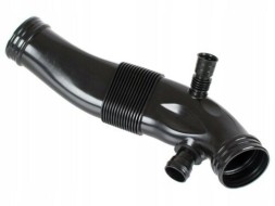 QP 06B129627AB / QP ТРУБА ПОВІТРОЗАБІТНИКА AUDI A4 B6 B7 2.0 ALT