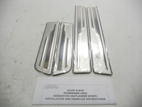 Mitsubishi OE Бічні пороги, накладки Mitsubishi ASX OE MZ380550EX