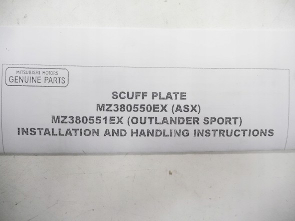 Mitsubishi OE Бічні пороги, накладки Mitsubishi ASX OE MZ380550EX