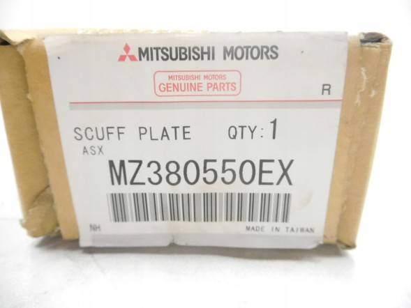 Mitsubishi OE Бічні пороги, накладки Mitsubishi ASX OE MZ380550EX