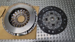 Fiat OE 71798934 Зчеплення fiat 500 tipo 500x jeep compass 1.4 71798934 68624265aa fiat oe