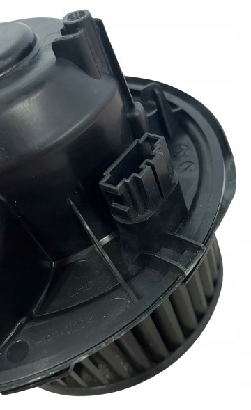 Volkswagen OE 561820015A 3C0907521G Вентилятор повітродувки vw 561820015а