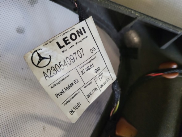 Mercedes-Benz OE MERCEDES SL R230 W230 PODSUFITKA OSŁONA DASZEK ALCANTARA CZARNA A2305409707 ALKANTARA MERCEDES SL R230 W230 Обшивка стелі, накладка, козирок АЛЬКАНТАРА A2305409707