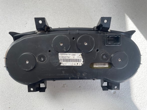 Fiat OE ЛІЧИЛЬНИК ГОДИННИКІВ FIAT PUNTO EVO 51852797