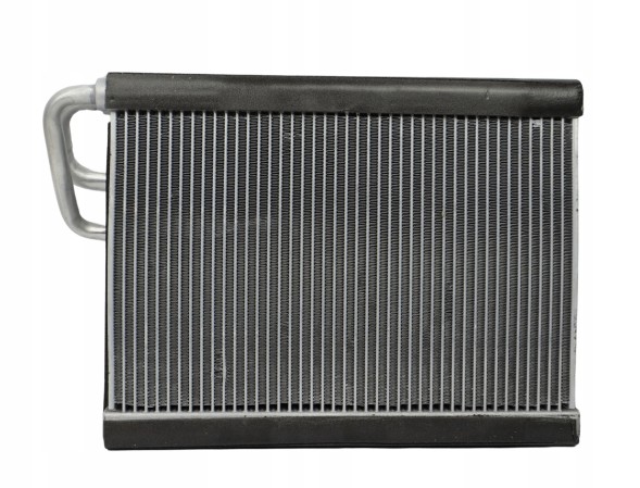 AC 111215630011 ВИПОРНИК КОНДИЦІОНЕРА AUDI A6 (C8) 2018 -