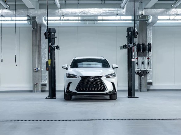 Toyota OE Przełącznik, podnośnik szyby Toyota заводська комплектація 84872-02050