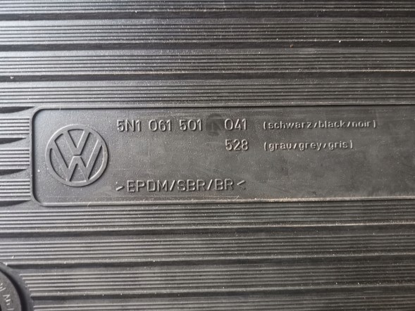 Volkswagen OE 5N0061511 5N0 061 511 Килимки VW TIGUAN 5N0061511...