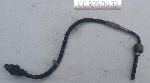 Mercedes-Benz OE 000 905 06 32 ДАТЧИК ТЕМПЕРАТУРИ MERCEDES A0009050632 | 0009050632