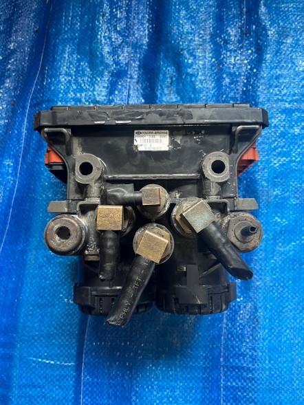 Knorr-Bremse K000921 Модулятор ebs man tga tgx tgs 81521066026 k000921