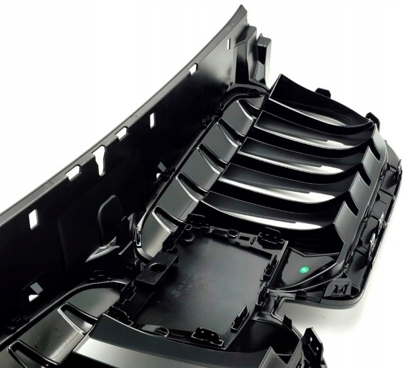 Proteile A081121 СПОРТИВНИЙ ГРИЛЬ АТРАПА BMW X1 U11 2022- ЧОРНИЙ ГЛЯНЕЦЬ НОВА