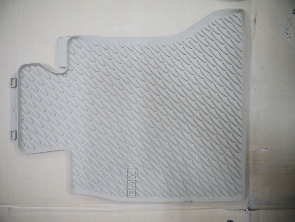 BMW OE BMW F10 F11 DYWANIKI GUMOWE PRZEDNIE ZESTAW KOMPLET DYWANIKÓW 51472153724 2153724 BMW F10 F11 ГУМОВІ КОВРИКИ ПЕРЕДНІ КОМПЛЕКТ НАБІР КОВРИКІВ 51472153724