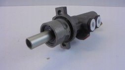 Renault OE 7701208176 RENAULT MASTER II Гальмівний насос