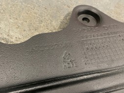 Maserati OE Airbag Levante Захист двигуна Maserati Levante 2017- новий 670032848
