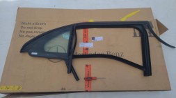 Mercedes-Benz OE MERCEDES S-KLASA W223 СКЛО ТРИКУТНЕ ЗАДНЄ ПРАВЕ A2237309600
