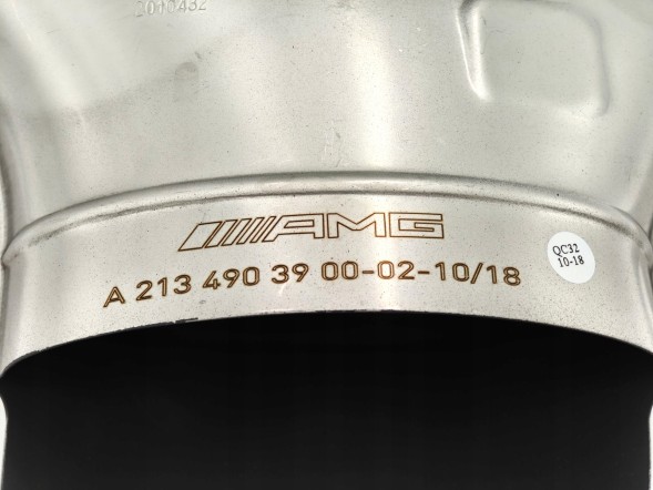 Mercedes-Benz OE A2134903900+A2134904000 НАКОНЕЧНИКИ ГЛУШНИКА MERCEDES E-CLASS W213 S213 E43 AMG ЧОРНІ L+P NIGHT PACK