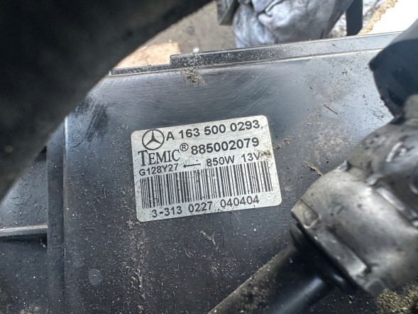 Mercedes-Benz OE CHLODNICE MERCEDES ML W163 270 CDI WODA KLIMA INTERCOOLER WENTYLATOR KOMPLET 1635000293 ОХОЛОДЖУВАЧІ MERCEDES ML W163 270 CDI ВОДА КЛІМА КУЛЕР ВЕНТИЛЯТОР 1635000293