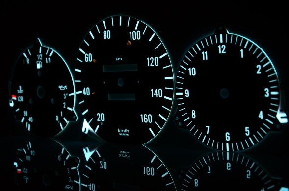 Moman 7440001349501 Диски Indiglo для одометра Mercedes W123 Model 2