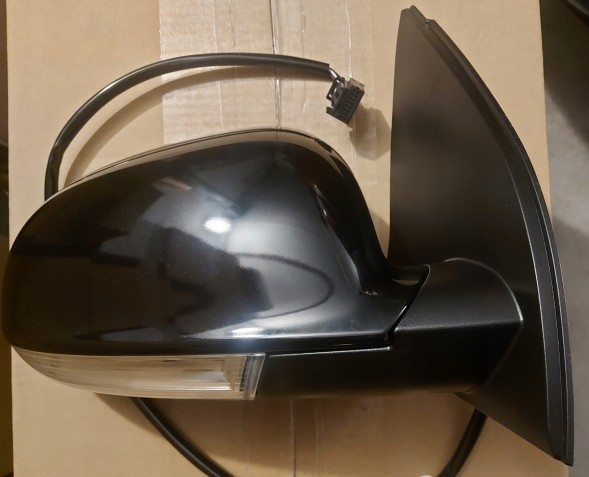 View Max 9513524M VW GOLF 5 хетчбек дзеркало ПРАВЕ 3 і 5 дверей 6 pin LC9X