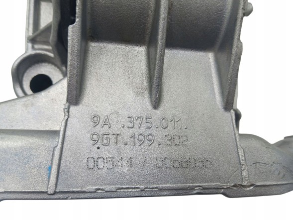 Porsche OE 9GT375011 Лапа Подушка двигуна Porsche GT3
