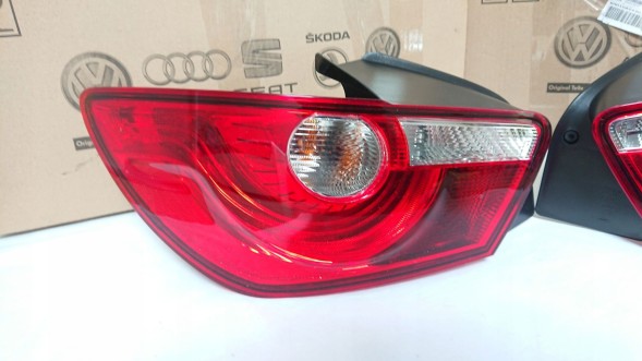 SEAT OE 6J3945095N + 6J3945096N SEAT IBIZA IV 2013- ЗАДНІ ЛІХТАРІ OE 6J3945095N 6J3945096N