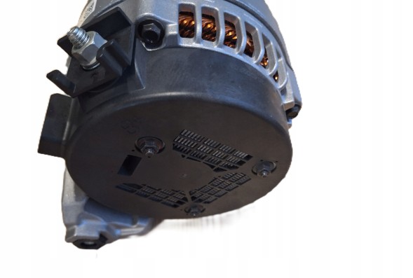 BMW OE 12318634167 8634167 8654280 689830 8634166 8689831 8689832 12318689832 12315A5BB85 5A5BB85 Бмв X3 G01G02 X5 G05 X7 G07 G11 G30 G20 B47D Б58 Альтернатор