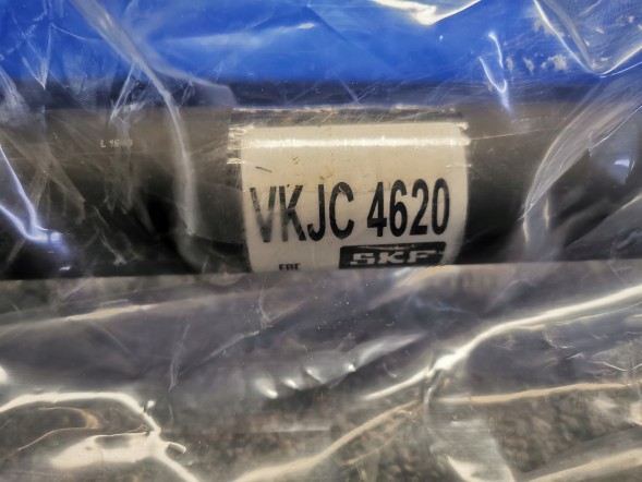 SKF VKJC 4620 Skf vkjc 4620 піввісь vw гольф v pr 2,0tdi passat/туран