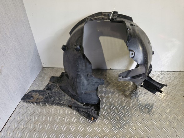 BMW OE mark- 8060089 Підкрилок лівий передній комплектний 8060089 BMW M8 F91 F92 F93