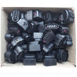 e-connectors 42121500/1J0973735/493577-2/A0145456226/100 Вилки 1J0973735 (набір 100 шт. - тільки корпус)
