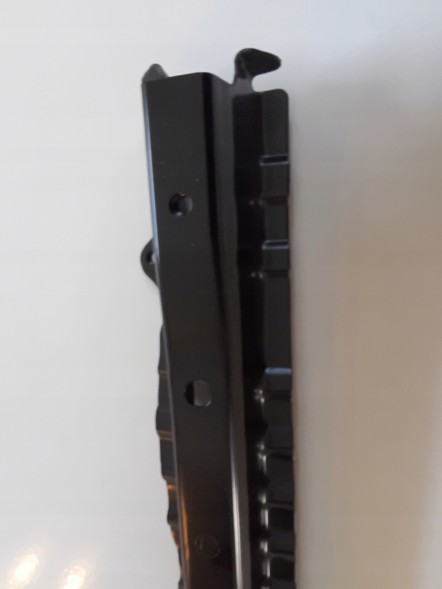 Mitsubishi OE WB/5256C635 5256C635 MITSUBISHI L200 L 200 ПІДСИЛЕННЯ КРОНШТЕЙН З'ЄДНАННЯ БАЛКА РАДІАТОРА ЛІВА