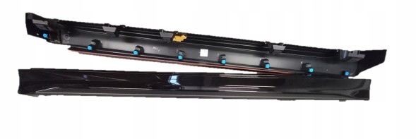 Mitsubishi OE MZ576744EX Накладки на пороги Mitsubishi Outlander