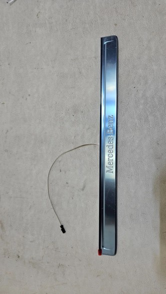Mercedes-Benz OE A2366860900 PG ХРОМОВАНА НАКЛАДКА MERCEDES A2366860900 НОВА, БЕЗ ПОШКОДЖЕНЬ