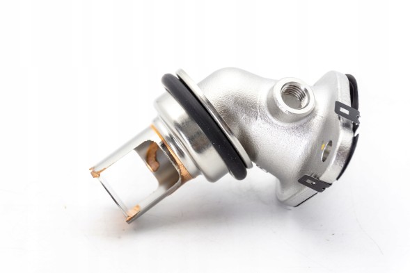 BMW OE 11618471741 Впускна труба EGR BMW G01 G02 G05 G07 G11 G12 B57