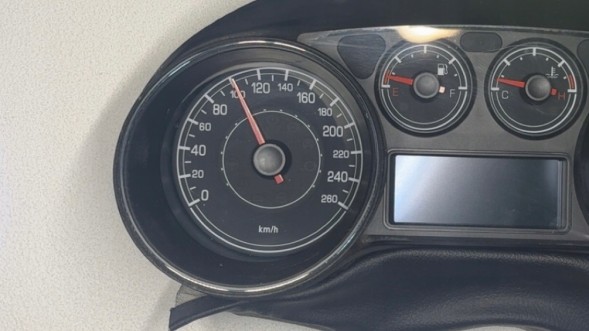 Fiat OE ЛІЧИЛЬНИК ПРИЛАДОВА ПАНЕЛЬ СПІДОМЕТР FIAT BRAVO 2 II 51848306 503001980003