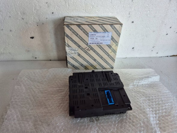 Fiat OE Блок керування BLUE&amp;ME Bluetooth 51845974 Fiat Panda III 1.2 11-16