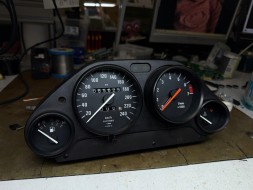 Moman 0089688096505 BMW Z1 циферблати приладової панелі (заміна заводських), репліка