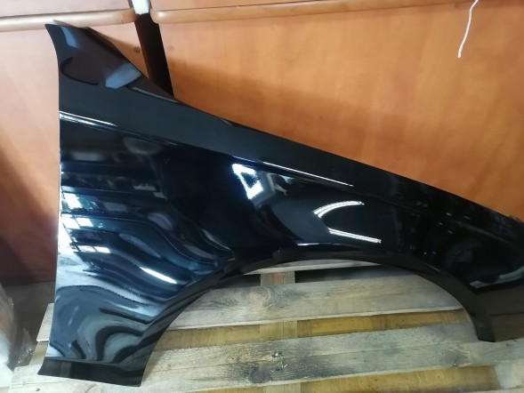 Polcar BŁOTNIK PRAWY PRZÓD AUDI A4 B8 LIFT LY9T MASA ANTYKOROZYJNA БРИЗКОВИК ПРАВИЙ ПЕРЕДНІЙ AUDI A4 B8 ЛІФТ LY9T АНТИКОРОЗІЙНА МАСА