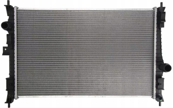 Thermotec D7C018TT Охолоджувач двигуна thermotec d7c018tt