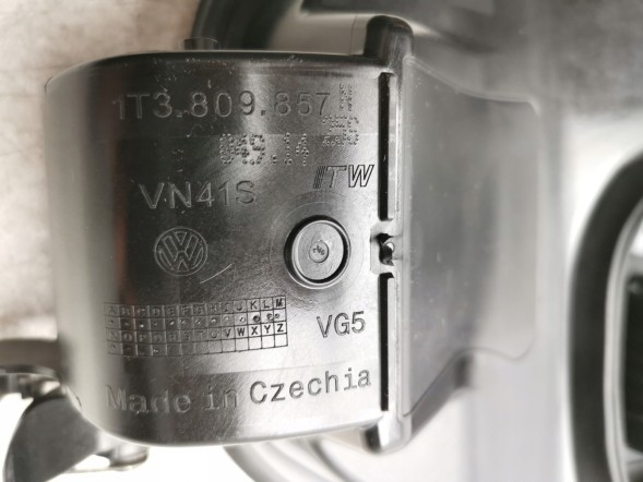 Volkswagen OE 1T3809857N, DWP539435OE Кришка зарядки VW ID. Buzz 1T3809857N LH3T Нова оригінальна