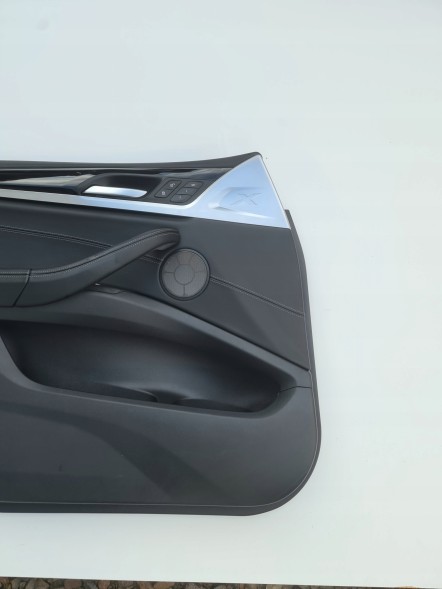 BMW OE KKDA BMW G02 X4 TAPICERKA LEWY PRZÓD BMW G02 X4 ОББИВКА ЛІВА ПЕРЕДНЯ