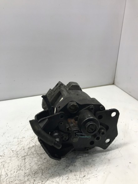 Ford OE 1S4Q-9B395-BD Elektronika-Chrzaszcz Насос високого тиску 1с4q-9b395-bd r9044z013a