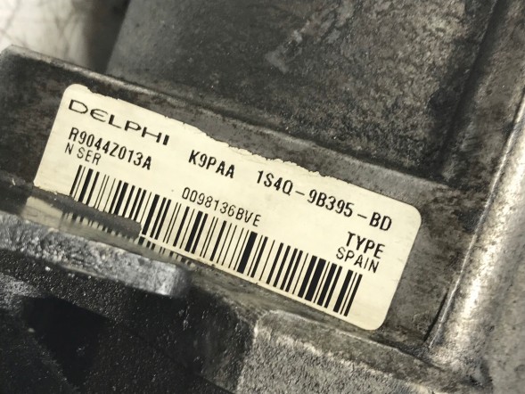 Ford OE 1S4Q-9B395-BD Elektronika-Chrzaszcz Насос високого тиску 1с4q-9b395-bd r9044z013a