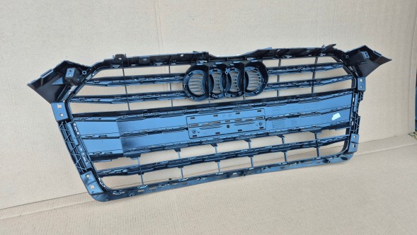 Audi OE GRILL AUDI A5 F5 8W6 PRZEDLIFT 2015-2019 CHROM MAŁA TABL Решітка радіатора GRILL Audi A5 F5 8W6 15-19 ХРОМ OE 8W6853651AB R ОРИГІНАЛ НОВИЙ