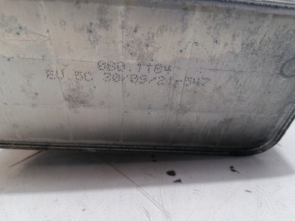 BMW OE 8488578 8583901 BMW G01 G05 G15 G20 G30 МАСЛЯНИЙ ФІЛЬТР ОХОЛОДЖУВАЧ