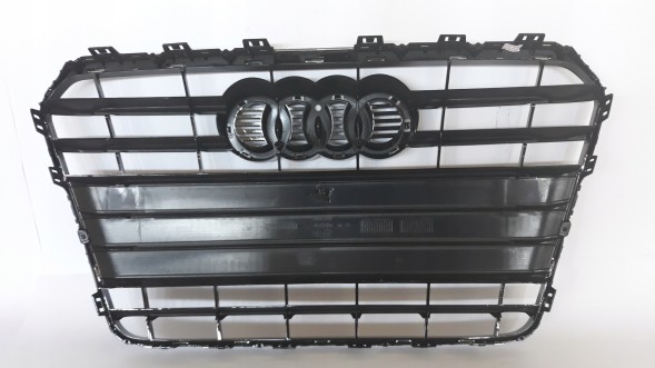 Китай A1398-15 AUDI A5 11- РЕШІТКА РАДІАТОРА ЧОРНИЙ ГЛЯНЕЦЬ ХРОМОВАНА РАМКА