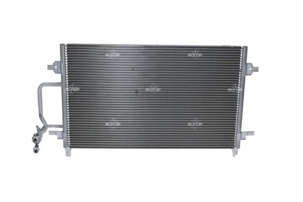 NRF 35226 Конденсатор радіатора кондиціонування повітря 35226 nrf audi