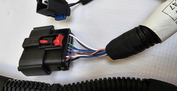 Renault OE 240153903R RENAULT OE ORG НОВА ОРИГІНАЛЬНА ПРОВОДКА БАМПЕРА RENAULT / DACIA - 9 PIN - 240153903R