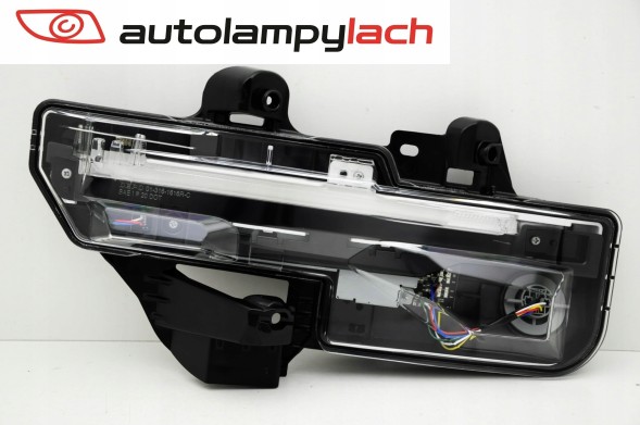 Китай WE8216-1631R-AESL Передня фара Mazda CX-30 права LED європейська