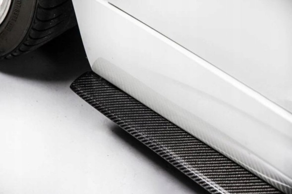 Китай 113VCP22321 НАКЛАДКИ БІЧНІ ПОРОГОВІ ПЛАНКИ ПІД ПОРОГИ BMW E92 E93 CARBON М ПАКЕТ